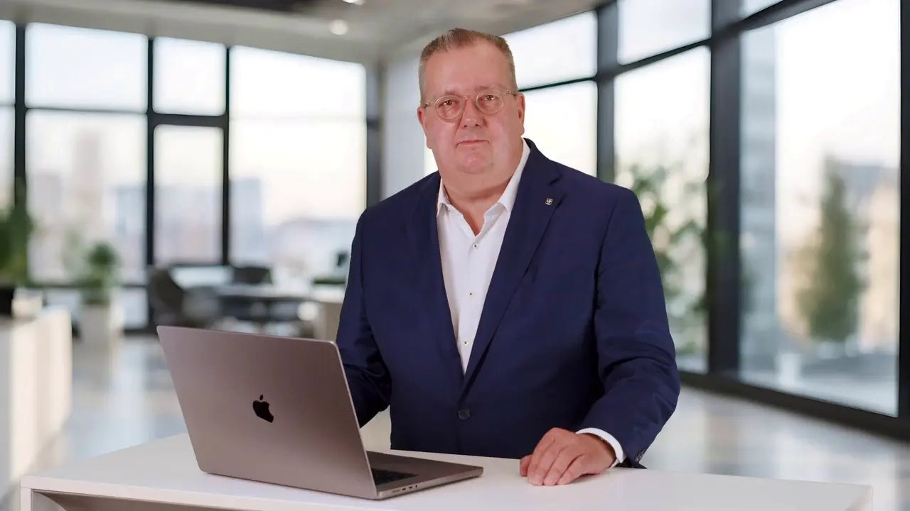 KI-generiertes Video abspielen